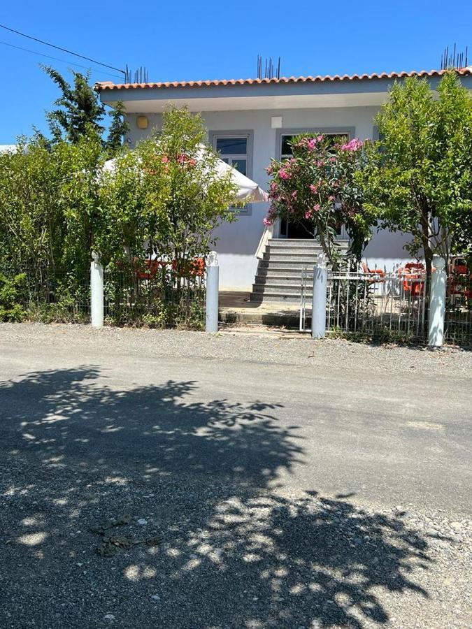 Guest House Andersoni Dhoma Plazhi Andersoni Shen Ded Gjoni Exterior photo