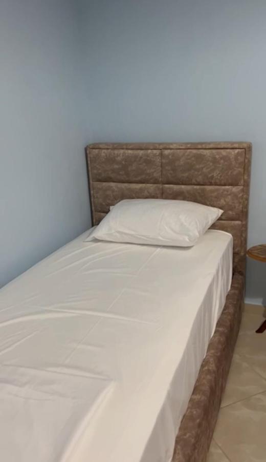 Guest House Andersoni Dhoma Plazhi Andersoni Shen Ded Gjoni Exterior photo